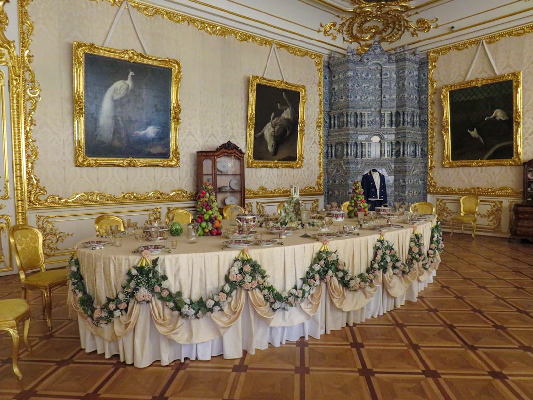 Co łączy kościół w Bartodziejach z dawnymi tradycjami - opowieść o parafii